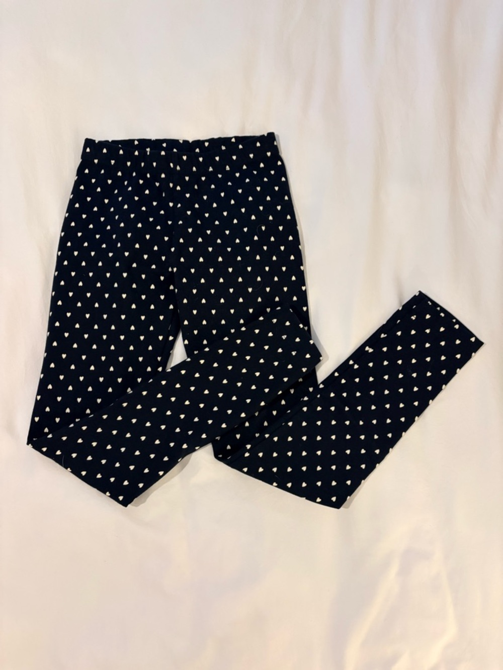 Hanna Andersson Navy Leggings with White Heart Print